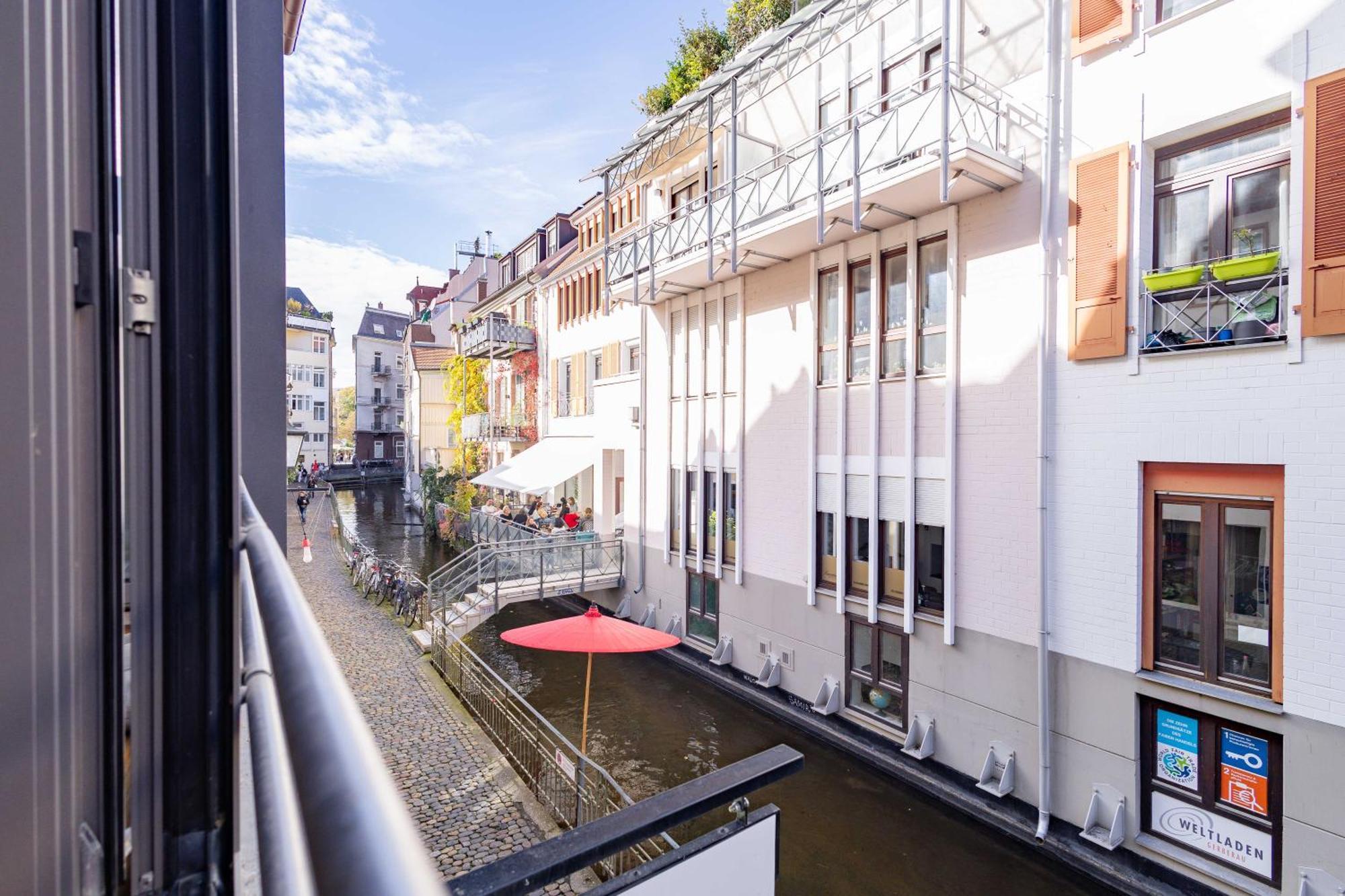 Altstadtwohnung "Klein Venedig" 프라이부르크 임 브리스가우 외부 사진