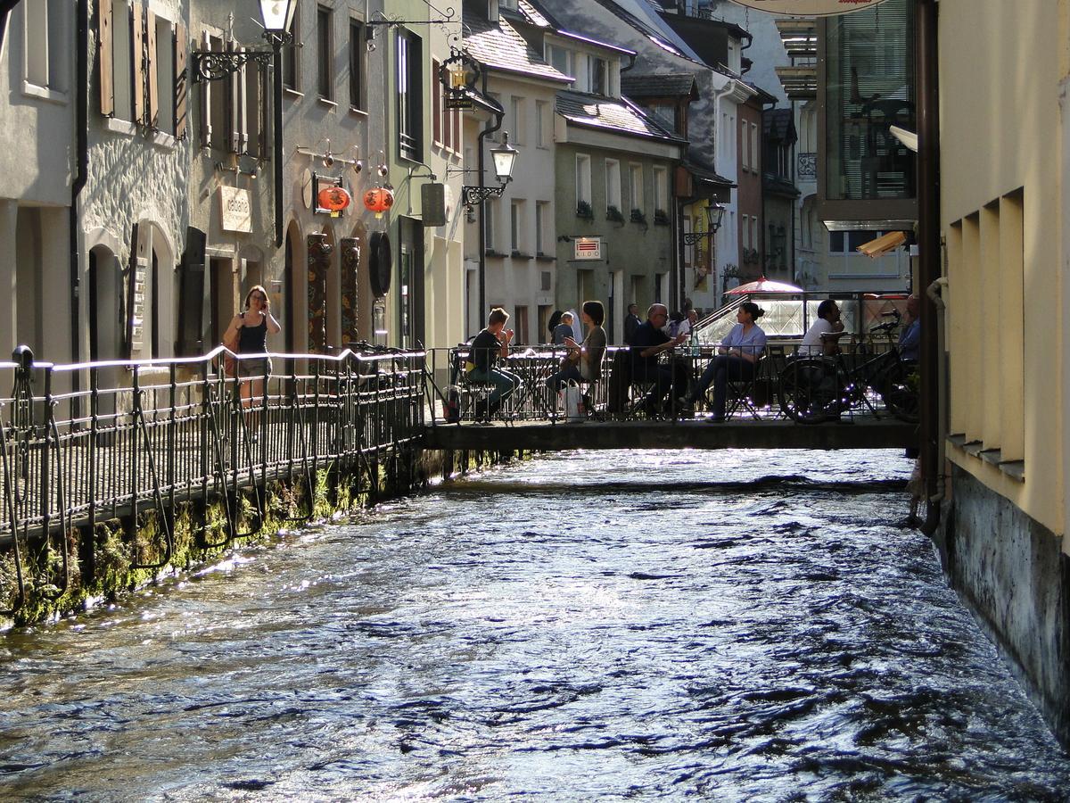 Altstadtwohnung "Klein Venedig" 프라이부르크 임 브리스가우 외부 사진